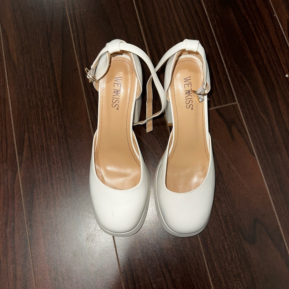 Elegant White Heels with Adjustable Ankle Strap